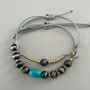 Adjustable bracelets💙